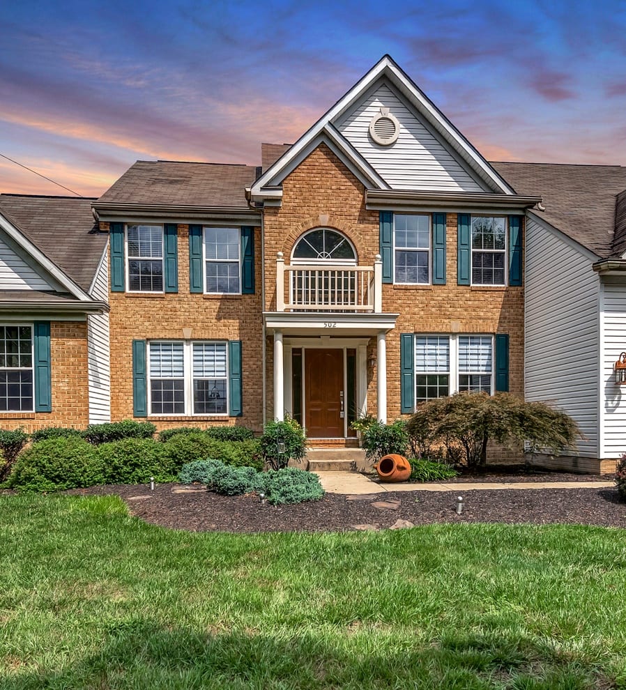 Living in Frederick, MD Katie Nicholson Team